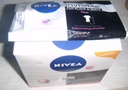 NIVEA - Crema antitranspirante INVISIBLE FOR BLACK &amp; WHITE - CLEAR 48H x 10 mL